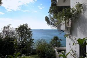 Ginestre - 3355 - Trieste Hotel Exterior foto
